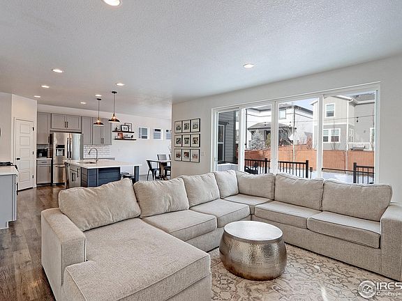 4th image of 615 W 174th Pl