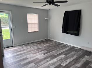 2126 Adams Ave, Saint Albans, WV 25177