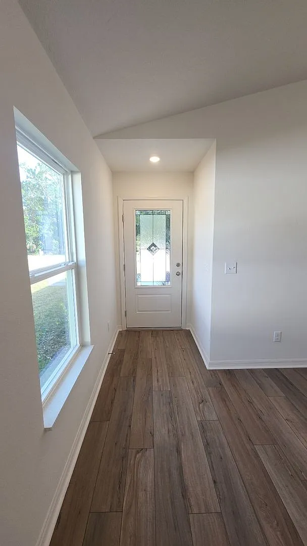 Newer Construction 3 bed, 2 bath home with 2 car garage nestled right in Palm Coast minutes from ... — Photo 4