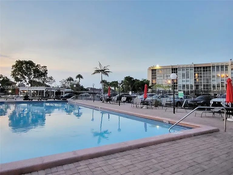 601 Three Islands Blvd #411 — Photo 30