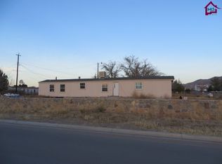 5360 Desert Park Ave, Las Cruces, NM 88011