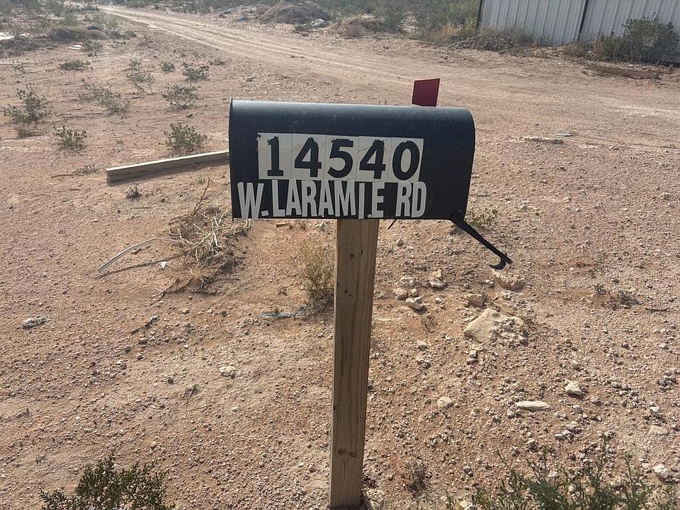 2nd image of 0 W Laramie Rd