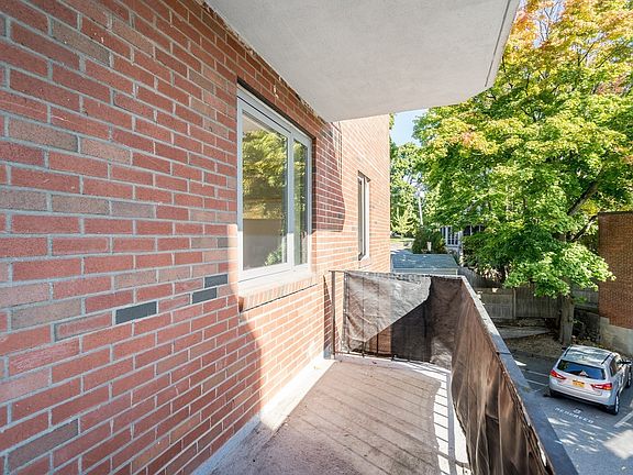 5th image of 125 Trapelo Rd APT 12