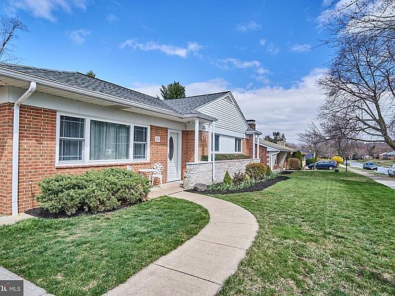 4th image of 119 Sunset Dr