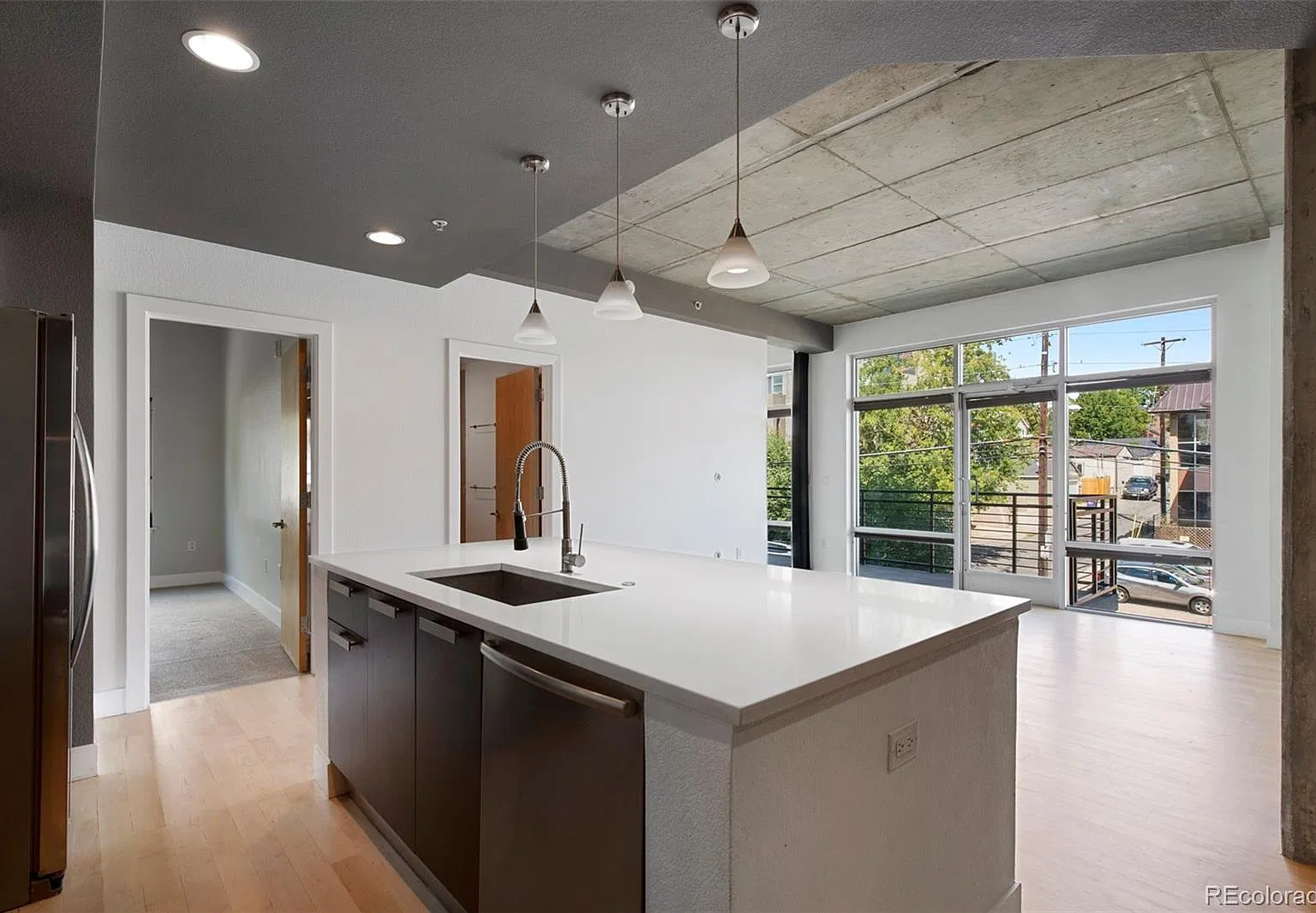 2 bed, 1140 sqft, $2,850 — Photo 4