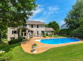 865 Ferndale St S, Maplewood, MN 55119