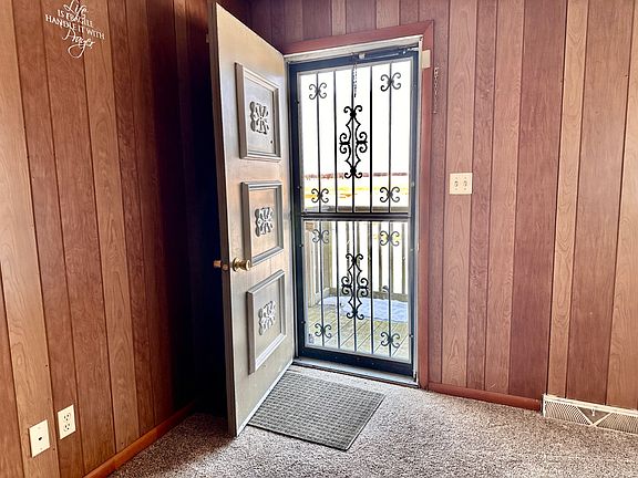 5th image of 4921 Kinmundy Rd