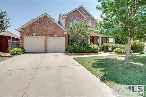 1st image of 2502 Logan Dr