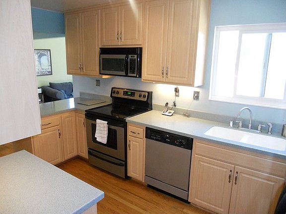 2nd image of 22644 Northview Dr