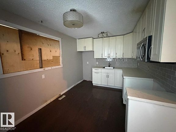 2nd image of 1925 73rd St NW