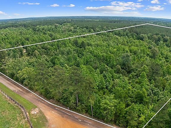 4th image of 2405 County Road 779