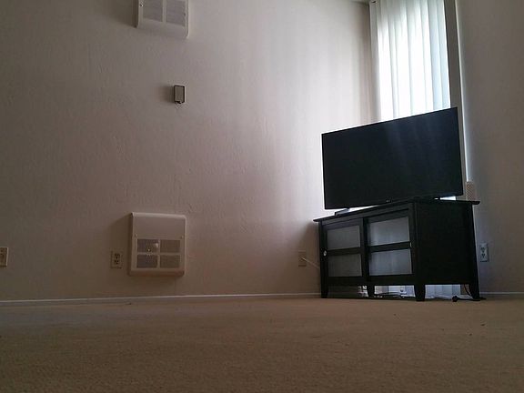 5th image of 1777 Pine St APT 310