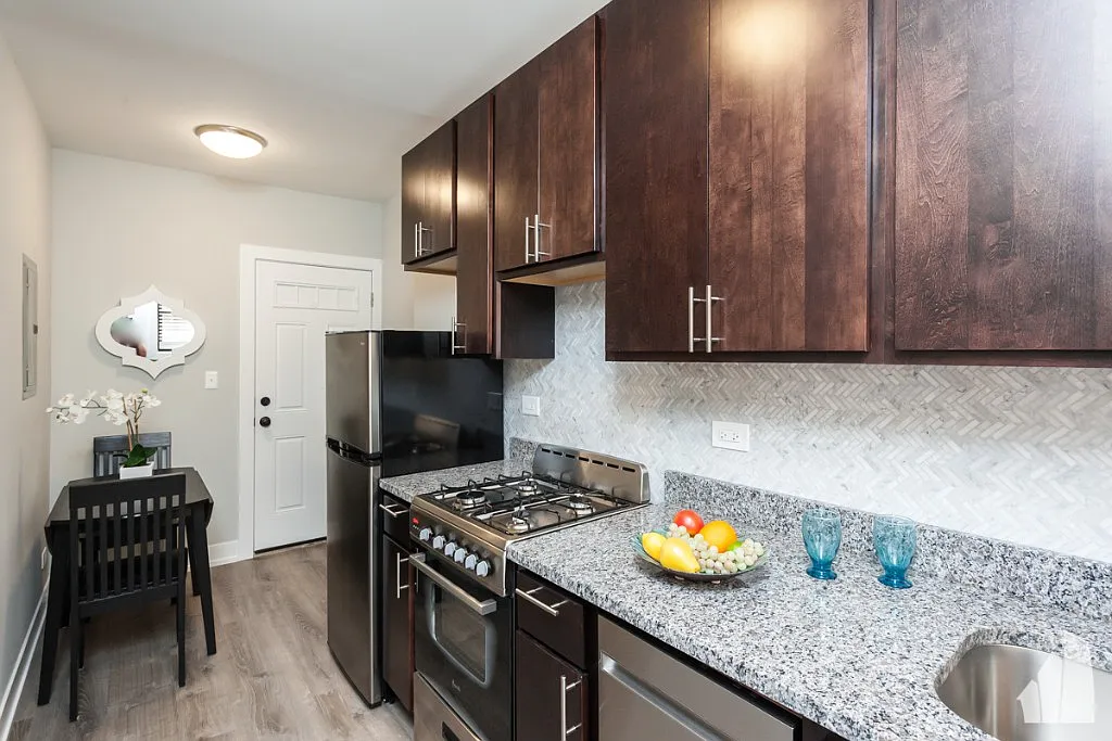 1 bed, 1.0 bath, $2,450 — Photo 4