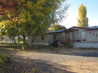 19305 Division Rd N, Soap Lake, WA 98851