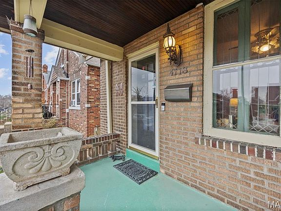 2nd image of 4118 Quincy St