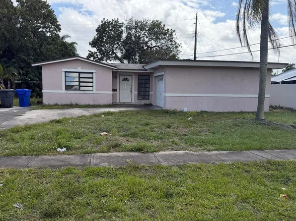 6572 Pierce Street, Hollywood, FL 33024