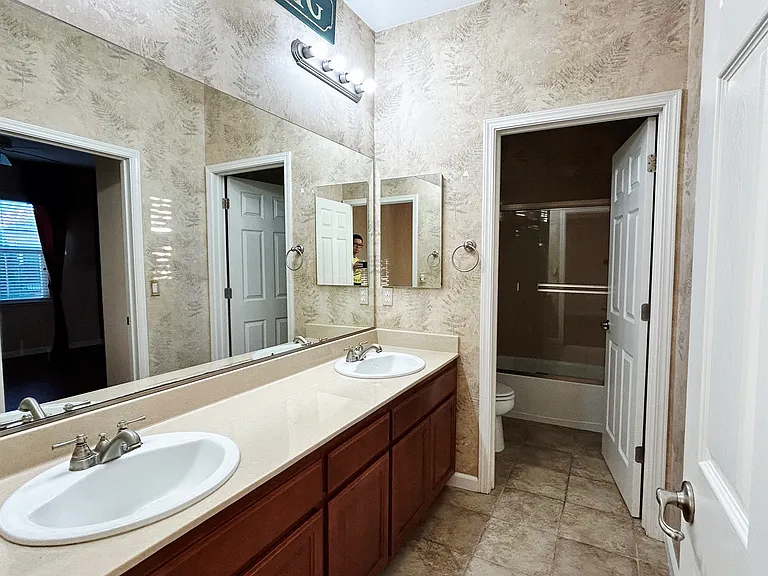 2124 Carrara St — Photo 12
