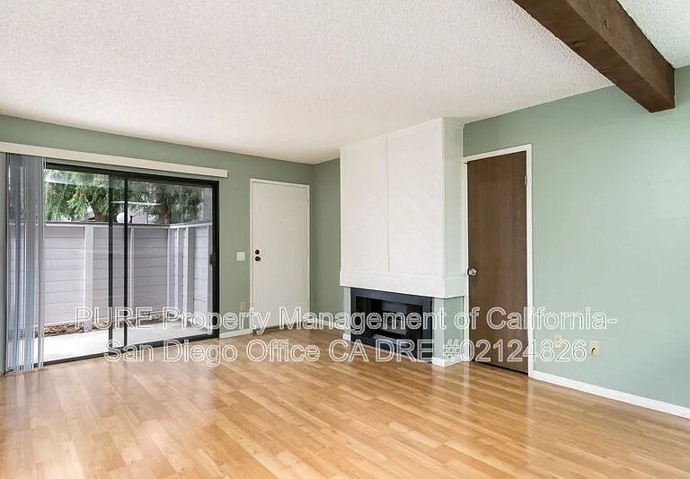 9129 Village Glen Dr #175 — Photo 3