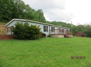 838 Sherborne Rd, Lucasville, OH 45648