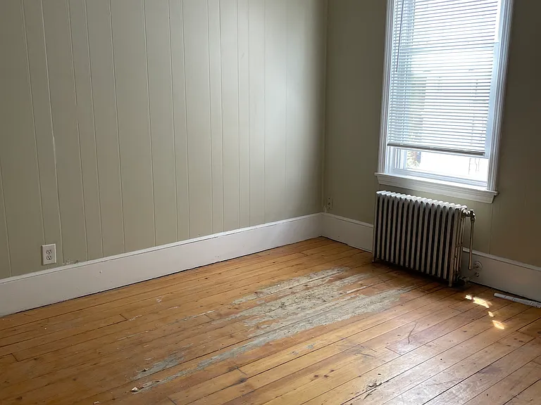 25-29 Roanoke St #2 — Photo 4