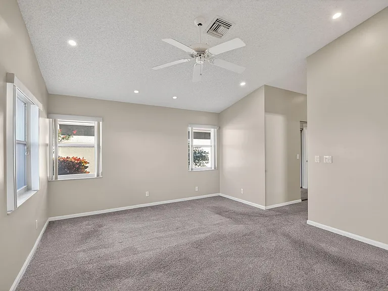 7891 Sailing Shores Ter — Photo 14