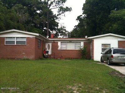 2918 CESERY Boulevard, Jacksonville, FL, 32277