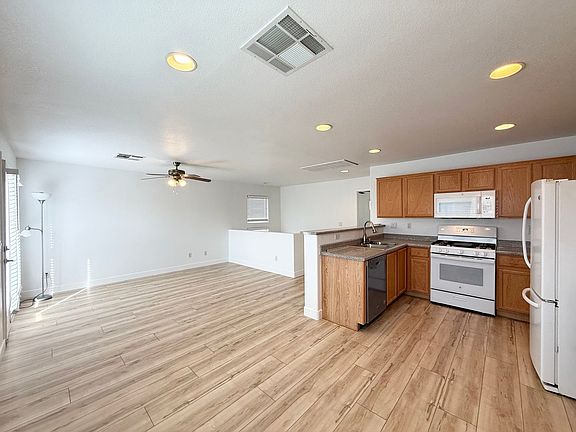 5th image of 10448 Wild Bill Ct