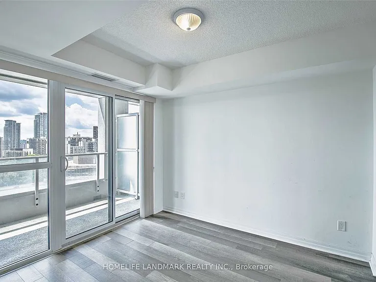 275 Yorkland Rd #1511 — Photo 10