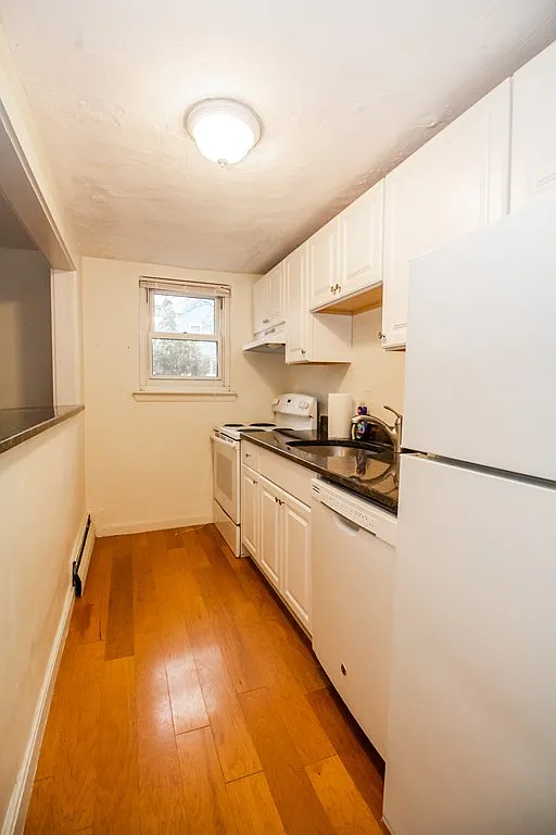 Building Photo - 95 Chestnut St #1B