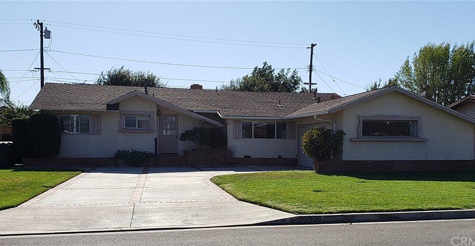 1st image of 2908 W Lynrose Dr