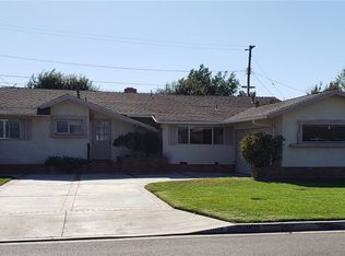 2908 W Lynrose Dr, Anaheim, CA 92804