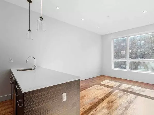 844 Quincy St #3B, Brooklyn, NY 11221