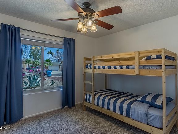 5th image of 4021 E Windrose Dr