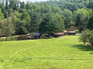 1946 Stringtown Rd, Spencer, WV 25276