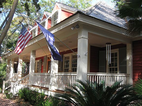 Front Porch From Driveway