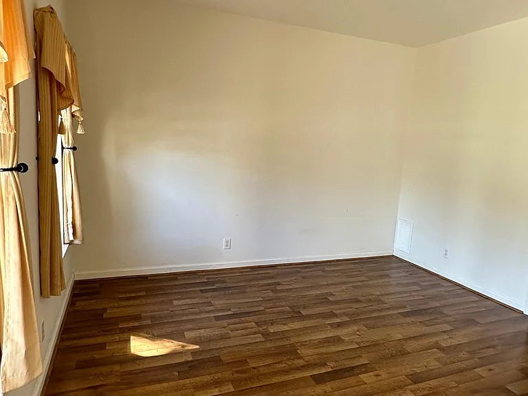 3380 Morallion Ct — Photo 4