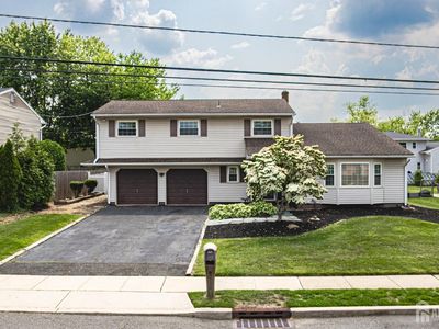 1208 Omaha Rd, North Brunswick, NJ, 08902