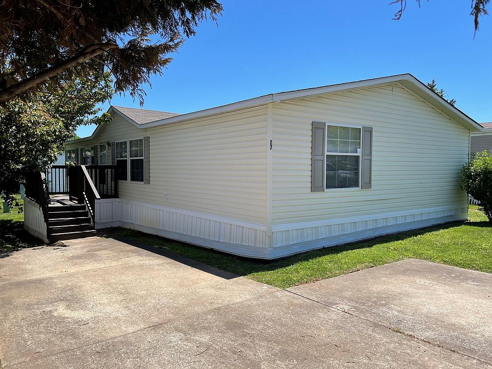 1st image of 750 Dunlop Ln #119
