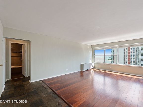 5th image of 6157 N Sheridan Rd APT 21J