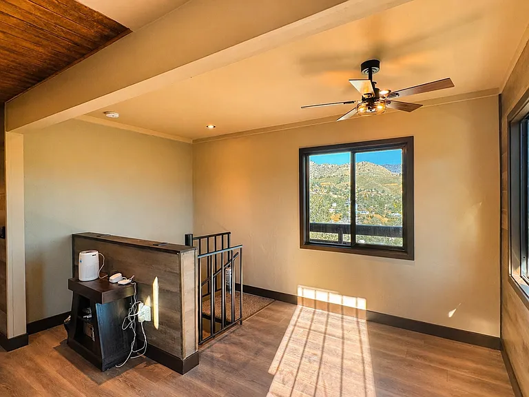 51 Lakeair Dr — Photo 11