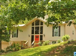 6730 Ridgewood Dr, Pinson, AL 35126