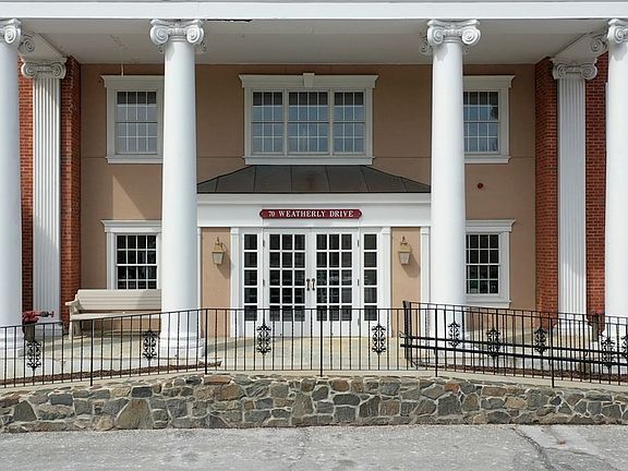 2nd image of 70 Weatherly Dr Unit 308