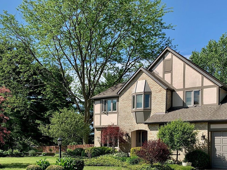 1st image of 12227 Fedder Ct NW
