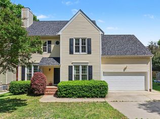 208 Arlington Rdg, Cary, NC 27513