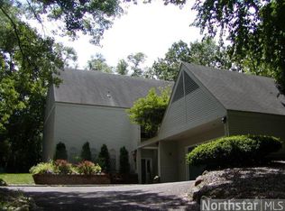 2038 Flanders Rd, North Saint Paul, MN 55109