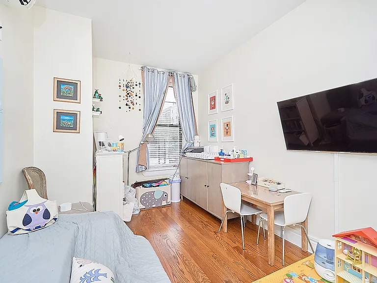223 W 115th St #3 — Photo 10