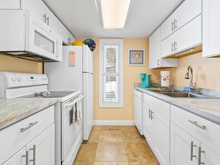 3657 42nd Way S #59-F — Photo 5