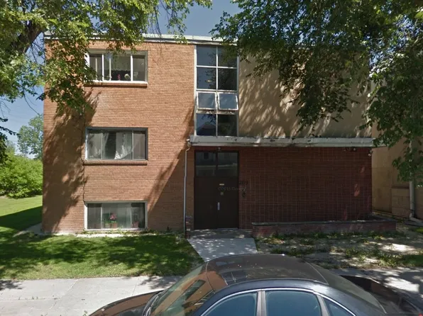 209 Talbot Ave #15, Winnipeg, MB R2L 0P6