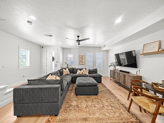 5th image of 2723 E Gray Birch Dr