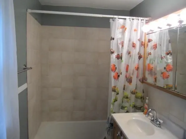 2211 Otley Ave, Perry, IA 50220